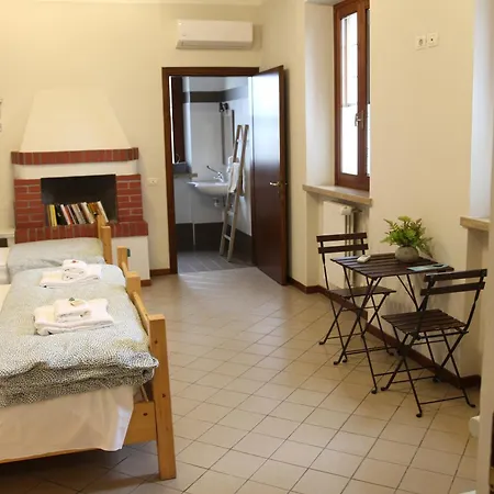 Cascina La Goliarda Hostel Curtatone