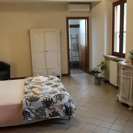 Hostel Cascina La Goliarda Curtatone