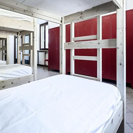 Cascina La Goliarda Hostel