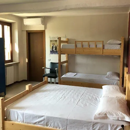 Cascina La Goliarda Hostel